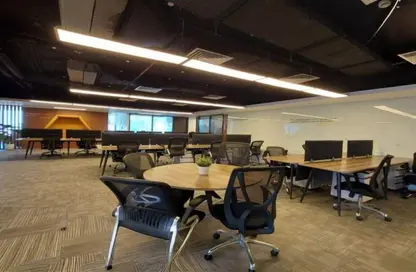 مساحات مكتبية - 2 غرف نوم - 2 حمامات للايجار في شارع التسعين - التجمع الخامس - مدينة القاهرة الجديدة - القاهرة