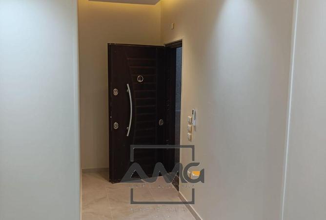 8649754 - صورة العقار 2