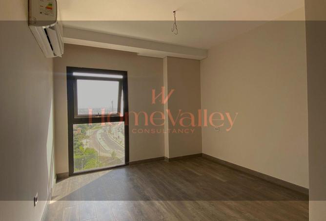 97443172 - Property Image 2