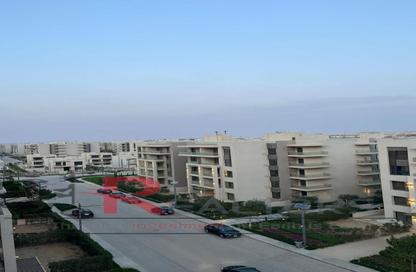 Apartment - 3 Bedrooms - 3 Bathrooms for rent in The Address East - 90 Street - The 5th Settlement - New Cairo City - Cairo