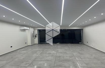 Shop - Studio - 1 for rent in One Golden Square Mall - The 5th Settlement - New Cairo City - Cairo