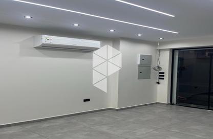 Shop - Studio - 1 for rent in One Golden Square Mall - The 5th Settlement - New Cairo City - Cairo