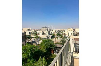 فيلا - 4 - 3 للبيع في سوديك ايست - الحي السادس - هليوبوليس الجديدة - القاهرة