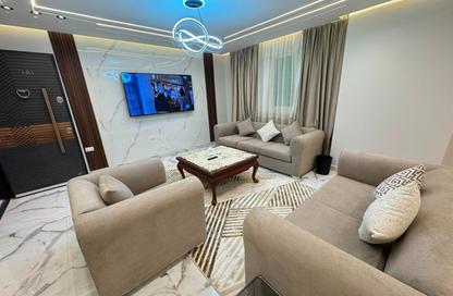 شقة - 2 غرف نوم - 2 حمامات للايجار في شارع شهاب - المهندسين - الجيزة شقة - 2 غرف نوم - 2 حمامات للايجار في شارع شهاب - المهندسين - الجيزة