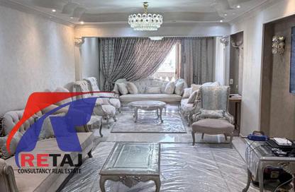 شقة - 3 غرف نوم - 3 حمامات للبيع في شارع المخيم الدائم - الحي السادس - مدينة نصر - القاهرة شقة - 3 غرف نوم - 3 حمامات للبيع في شارع المخيم الدائم - الحي السادس - مدينة نصر - القاهرة
