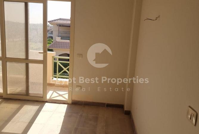 8582003 - Property Image 3