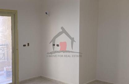 Apartment - 3 Bedrooms - 2 Bathrooms for sale in Al Khamayel city - Sheikh Zayed Compounds - Sheikh Zayed City - Giza