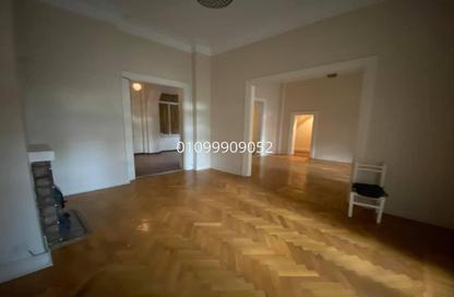 Office Space - Studio - 4 Bathrooms for rent in Mohamed Mazhar St. - Zamalek - Cairo