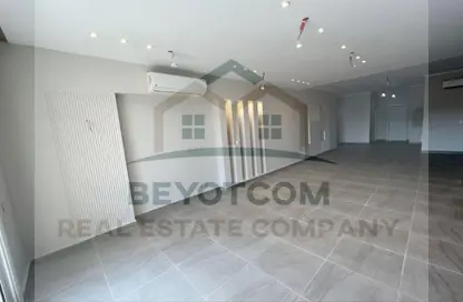 (بنتهاوس  (روف - 4 غرف نوم - 6 حمامات للايجار في ذا كراون - طريق مصر اسكندرية الصحراوي - مدينة 6 أكتوبر - الجيزة