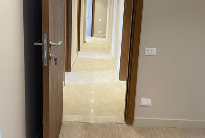104886963 - Property Image 3
