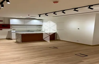 مساحات مكتبية - 4 غرف نوم - 2 حمامات للايجار في بارك ستريت - الطريق الدائري - التجمع الخامس - مدينة القاهرة الجديدة - القاهرة