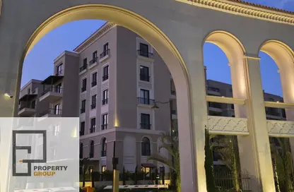 Apartment - 2 Bedrooms - 3 Bathrooms for sale in Village West - Sheikh Zayed Compounds - Sheikh Zayed City - Giza