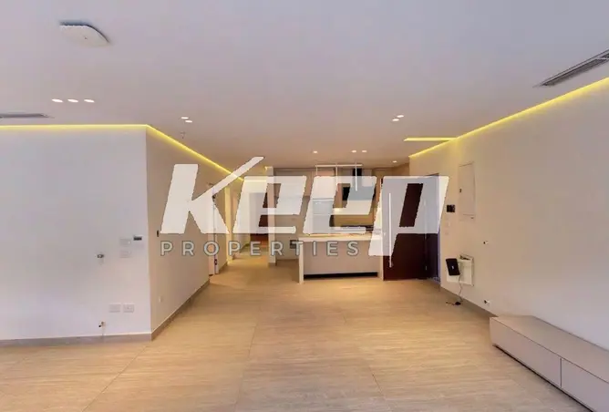 121152892 - Property Image 2