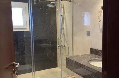 Villa - 5 Bedrooms - 5 Bathrooms for sale in Madinaty - Cairo