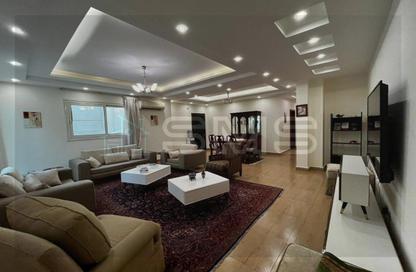 Apartment - 4 Bedrooms - 2 Bathrooms for rent in Area F - Ganoob El Acadimia - New Cairo City - Cairo