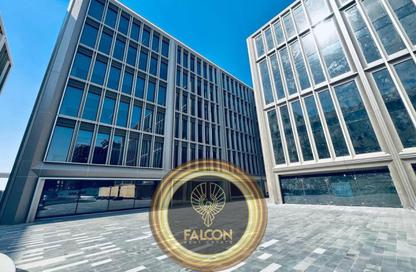 Shop - Studio - 2 Bathrooms for sale in 5A by The Waterway - Ring Road - The 5th Settlement - New Cairo City - Cairo
