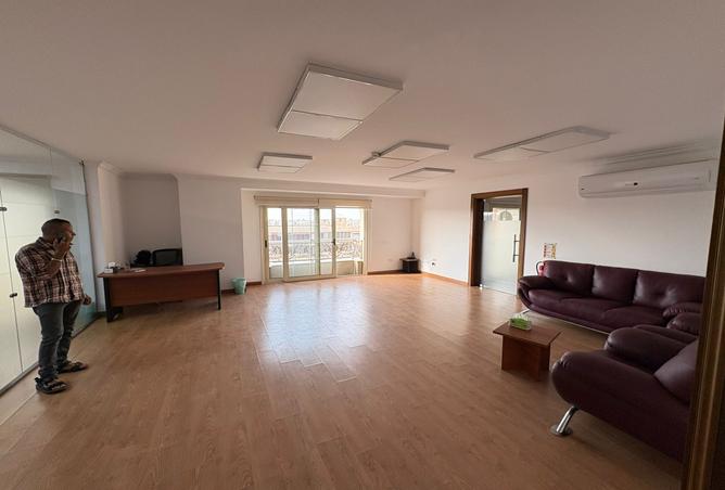 8440715 - Property Image 3