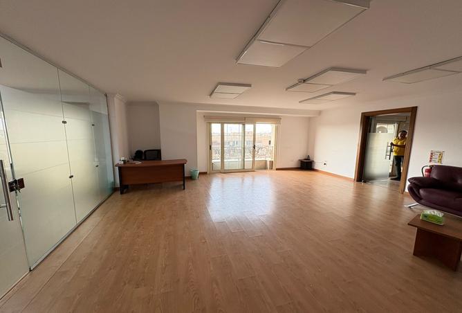 8440715 - Property Main Image