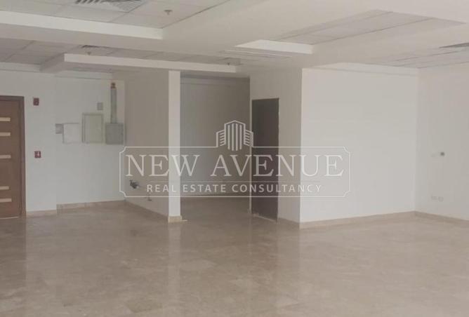 74317139 - Property Image 2
