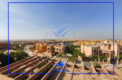 Villa - 6 - 7 for sale in Royal Meadows - Sheikh Zayed Compounds - Sheikh Zayed City - Giza