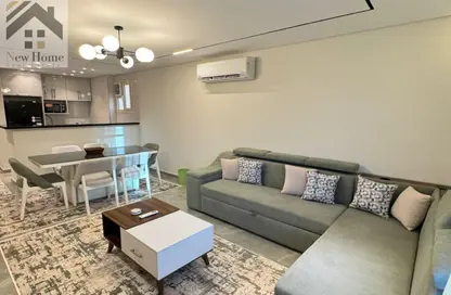 Apartment - 2 Bedrooms - 2 Bathrooms for sale in Zahraa El Maadi - Hay El Maadi - Cairo