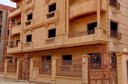 بناية كاملة - 8 غرف نوم - 8 حمامات للبيع في حى الاندلس - مدينة القاهرة الجديدة - القاهرة