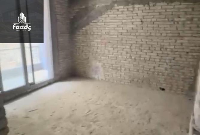 8603040 - Property Image 3