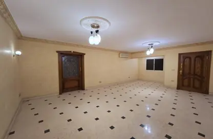 Office Space - Studio - 2 Bathrooms for rent in Zahraa El Maadi - Hay El Maadi - Cairo