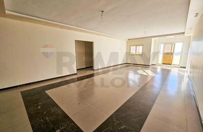 Apartment - 3 Bedrooms - 3 Bathrooms for sale in Abou Quer Road Gamal Abdel Nasser Road - Janaklees - Hay Sharq - Alexandria Apartment - 3 Bedrooms - 3 Bathrooms for sale in Abou Quer Road Gamal Abdel Nasser Road - Janaklees - Hay Sharq - Alexandria