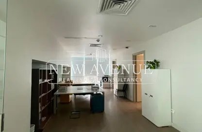 مساحات مكتبية - 7 غرف نوم - 2 حمامات للايجار في الشويفات - كمبوندات التجمع الخامس - التجمع الخامس - مدينة القاهرة الجديدة - القاهرة