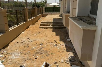 Apartment - 3 Bedrooms - 3 Bathrooms for sale in Hyde Park Central - The 6th Settlement - New Cairo City - Cairo