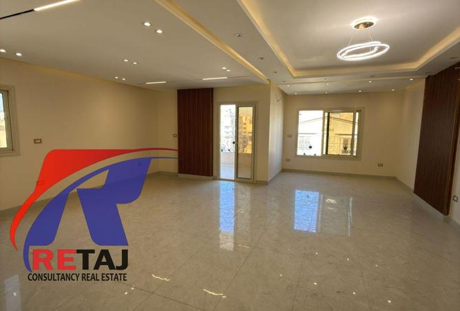 74041217 - Property Image 2