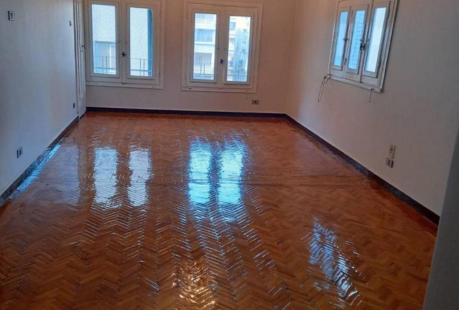 56989615 - Property Main Image