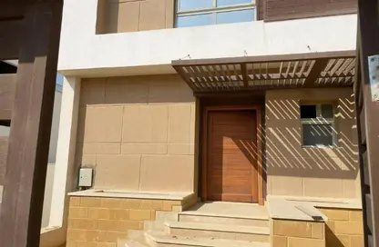 Villa - 5 Bedrooms - 5 Bathrooms for sale in Upville - Cairo Alexandria Desert Road - 6 October City - Giza