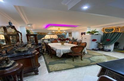 Apartment - 3 Bedrooms - 2 Bathrooms for sale in Al Arqam Ibn Abi Al Arqam St. - El Mearag City - Zahraa El Maadi - Hay El Maadi - Cairo