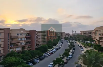 شقة - 3 غرف نوم - 2 حمامات للبيع في شارع عمر بن الخطاب - الرحاب المرحلة الرابعة - الرحاب - مدينة القاهرة الجديدة - القاهرة