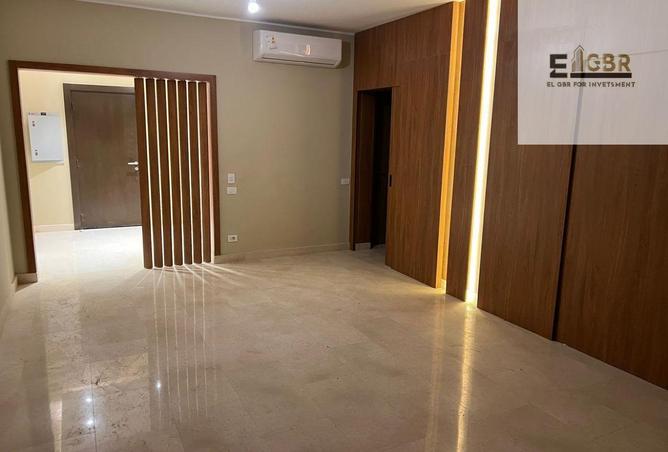 57243075 - Property Image 3