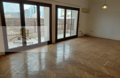 Apartment - 4 Bedrooms - 4 Bathrooms for sale in Al Saleh Ayoub St. - Zamalek - Cairo