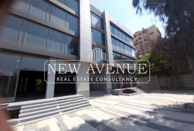 8593100 - Property Image 2