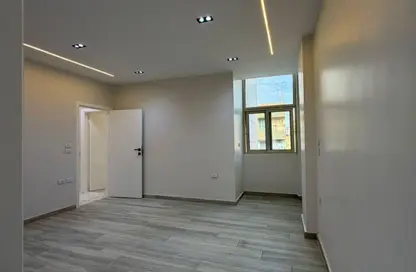 Apartment - 3 Bedrooms - 2 Bathrooms for sale in 3rd District - 6 October City - Giza