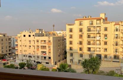 Office Space - Studio - 3 Bathrooms for rent in Gamal Abdel Nasser Axis - The 3rd Settlement - New Cairo City - Cairo