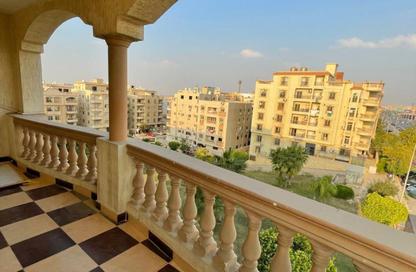 Office Space - Studio - 3 Bathrooms for rent in Gamal Abdel Nasser Axis - The 3rd Settlement - New Cairo City - Cairo