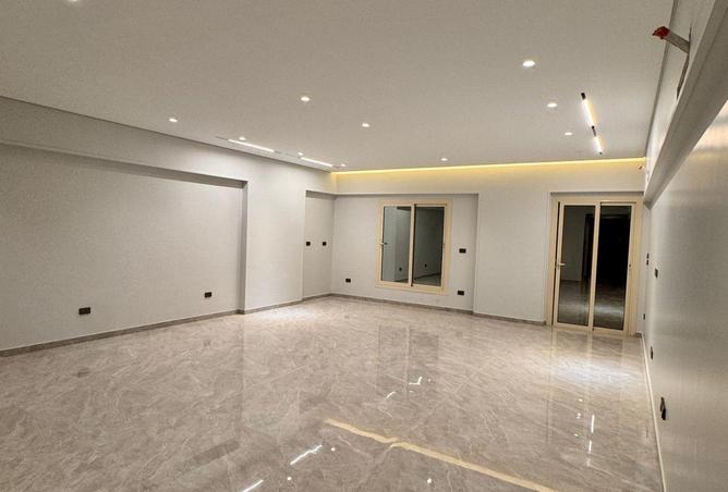 57495218 - Property Main Image