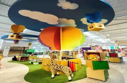 محل تجاري - استوديو - 1 حمام للايجار في شارع ال ٩٠ الجنوبي - شارع التسعين الجنوبي - التجمع الخامس - مدينة القاهرة الجديدة - القاهرة