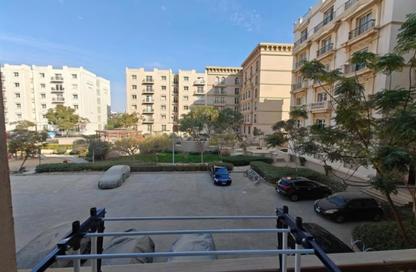 Apartment - 3 Bedrooms - 3 Bathrooms for sale in Centerville - Hyde Park - New Cairo City - Cairo