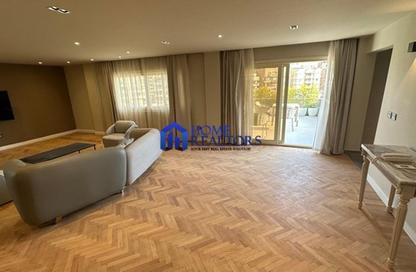 Penthouse - 4 Bedrooms - 2 Bathrooms for sale in Street 205 - Degla - Hay El Maadi - Cairo