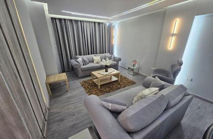 Apartment - 4 Bedrooms - 3 Bathrooms for rent in Stone Residence - 5th Settlement Compounds - The 5th Settlement - New Cairo City - Cairo