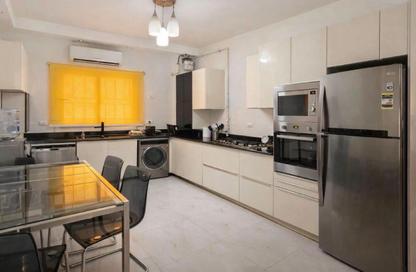 Apartment - 3 - 3 for sale in Al Khamayel city - Sheikh Zayed Compounds - Sheikh Zayed City - Giza
