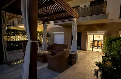 شقة - 4 غرف نوم - 3 حمامات للبيع في ذا كورت ياردز - كمبوندات الشيخ زايد - الشيخ زايد - الجيزة