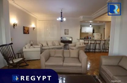 شقة - 3 غرف نوم - 1 حمام للايجار في شارع بهجت علي (ابن النبيه) - الزمالك - القاهرة